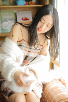女生呵啊呵啊呵啊叫什么歌
